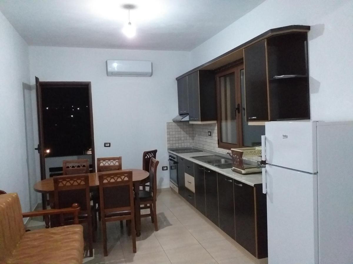 Vila Bali Durres Exterior photo